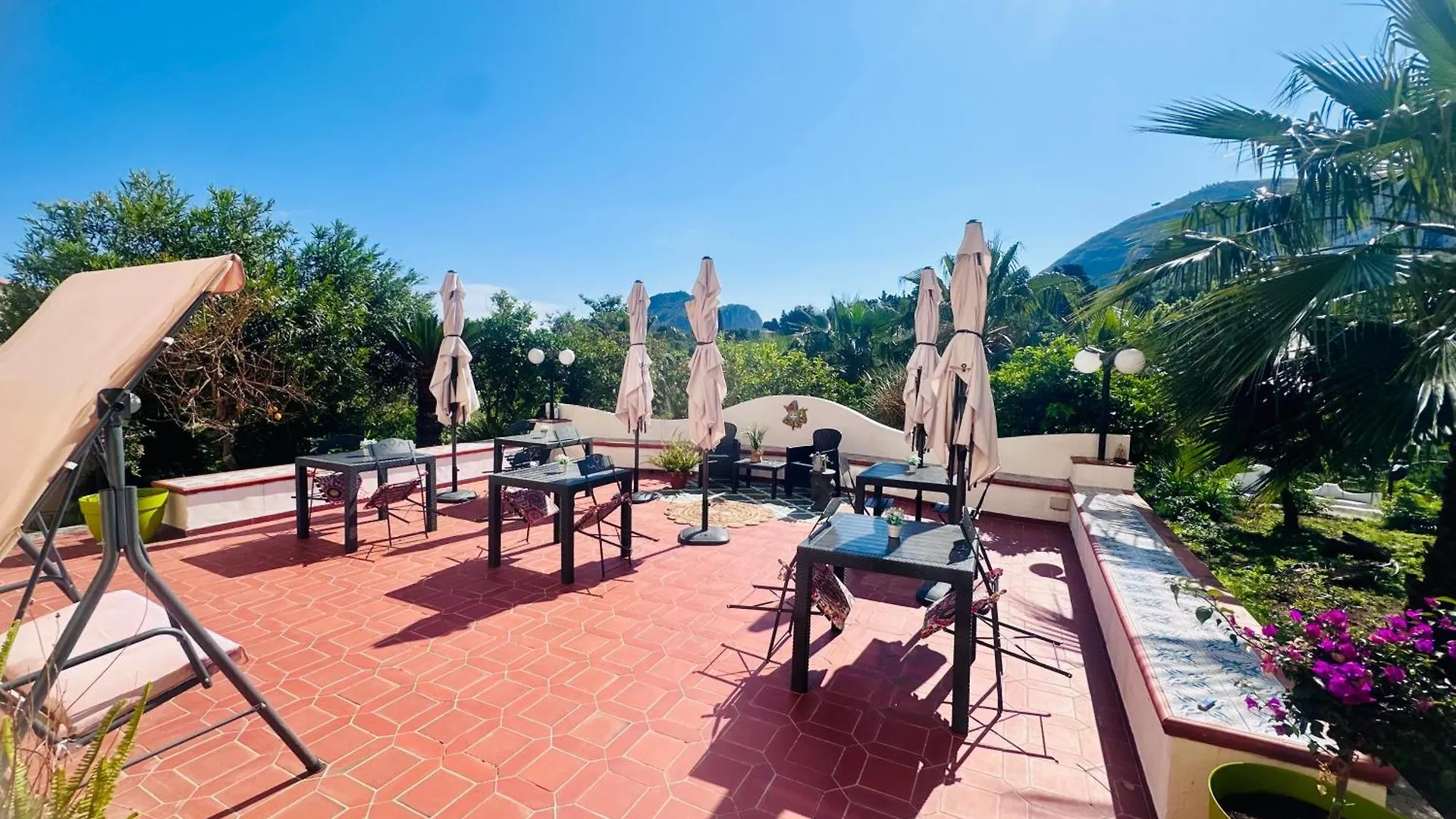 Gasthuis Villa Tiche Cefalù